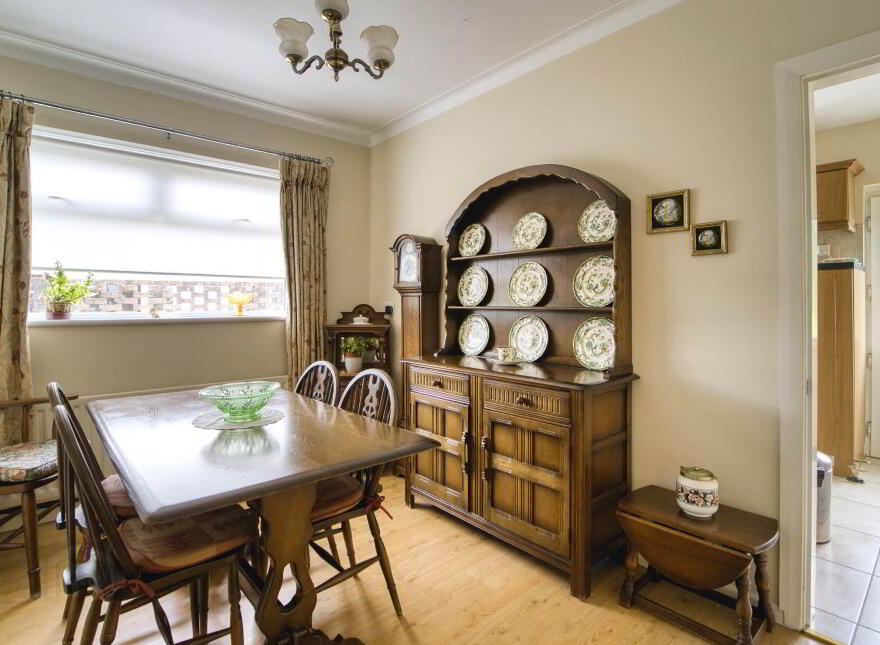 45 Woodland Park, Lisburn, BT28 1LQ