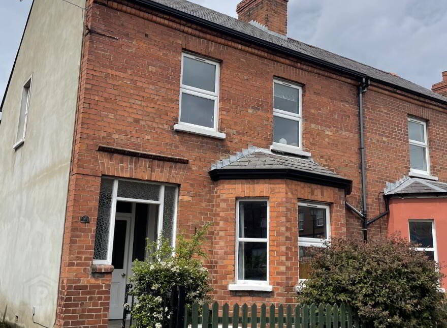 6 Rugby Parade, Belfast, BT7 1PY