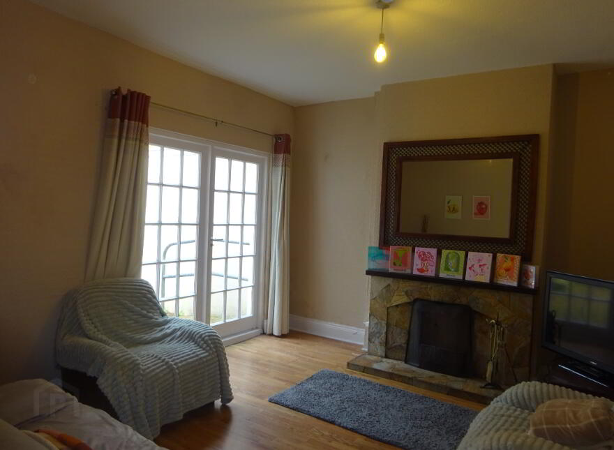 6 Rugby Parade, Belfast, BT7 1PY