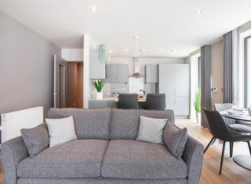 Apartment 67 Lesley Parklands 64 Knocknagoney Road, Belfast, BT4 2FY