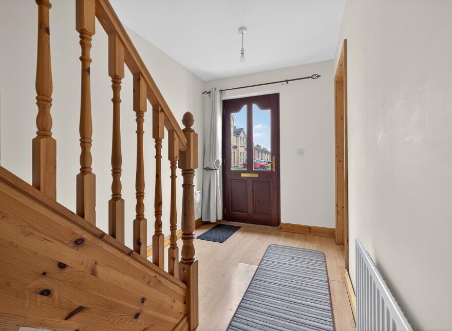 81 Rossdale, Ballymena, BT42 2SA