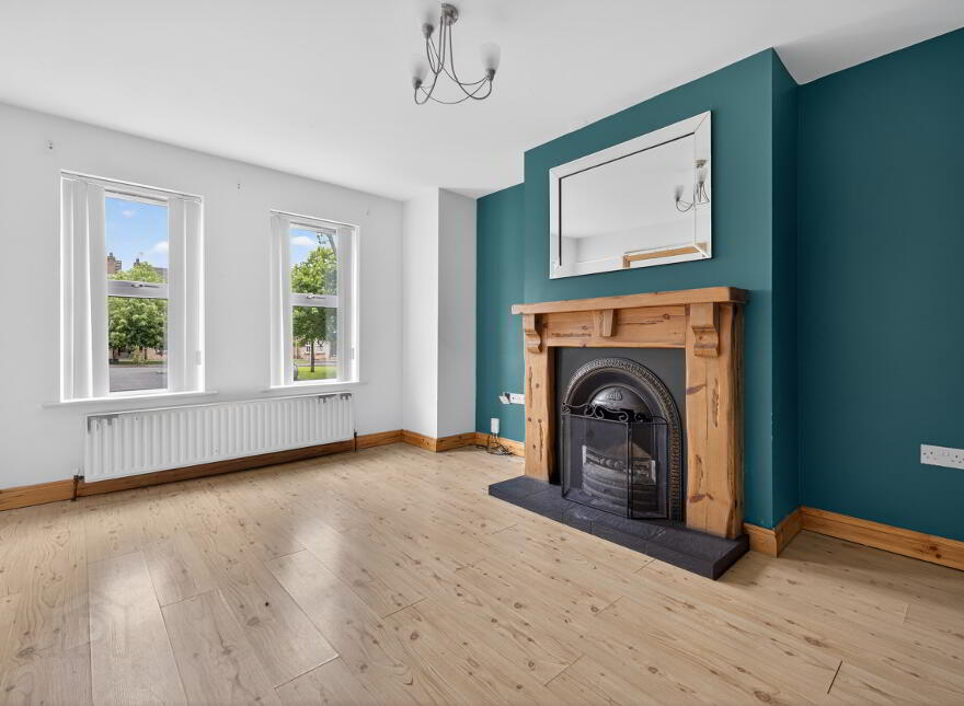 81 Rossdale, Ballymena, BT42 2SA