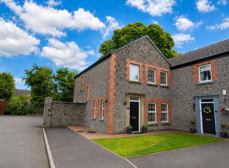 5 The Willows, Crumlin, BT29 4NT