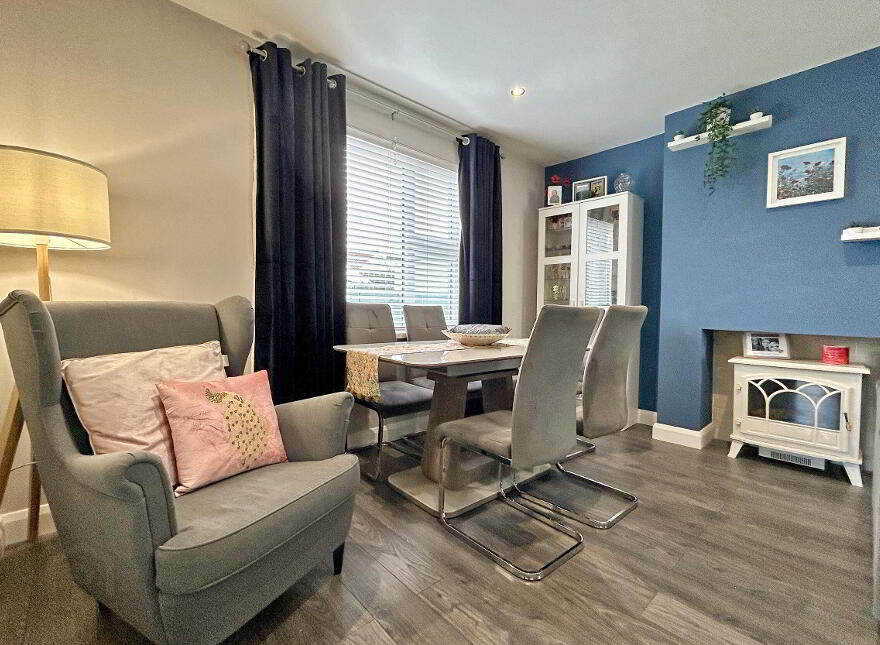 35 Crocknamack Street, Portrush, BT56 8JX