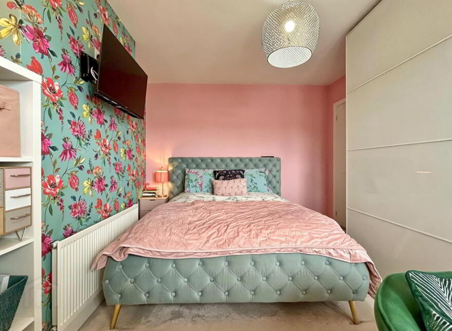 35 Crocknamack Street, Portrush, BT56 8JX