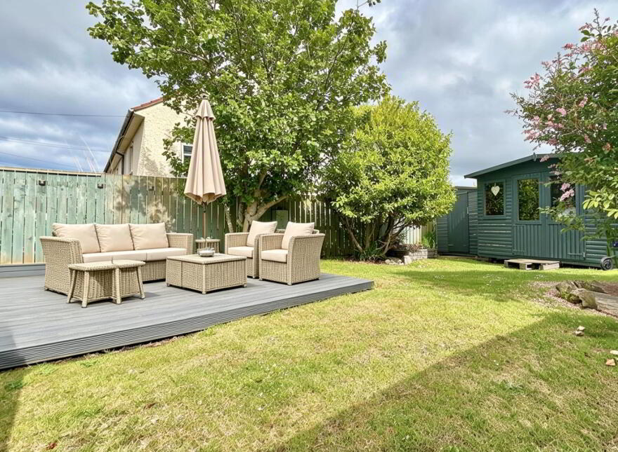 35 Crocknamack Street, Portrush, BT56 8JX