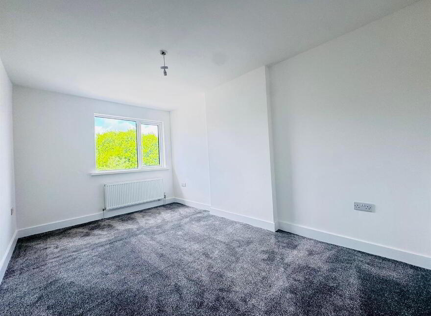 9 Carmeen Drive, Rathcoole, Newtownabbey, BT37 9DJ