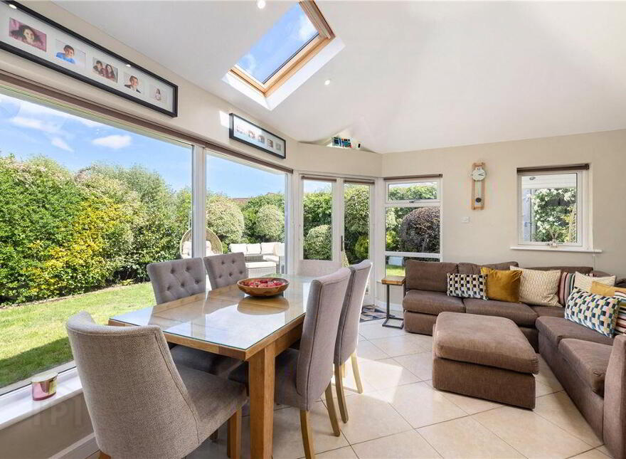 9 Sycamore Walk, The Park, Cabinteely, Dublin, D18R3K7