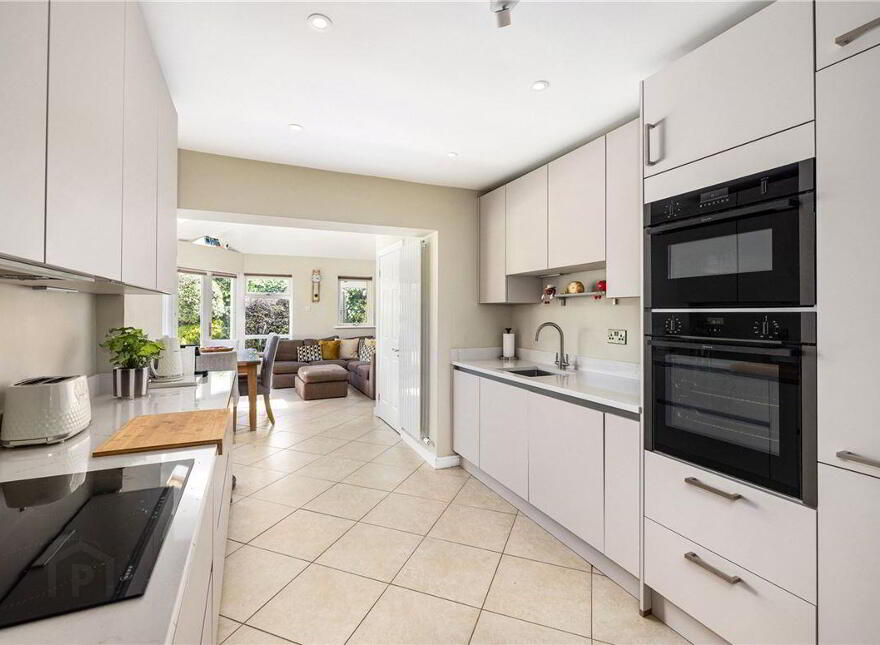 9 Sycamore Walk, The Park, Cabinteely, Dublin, D18R3K7