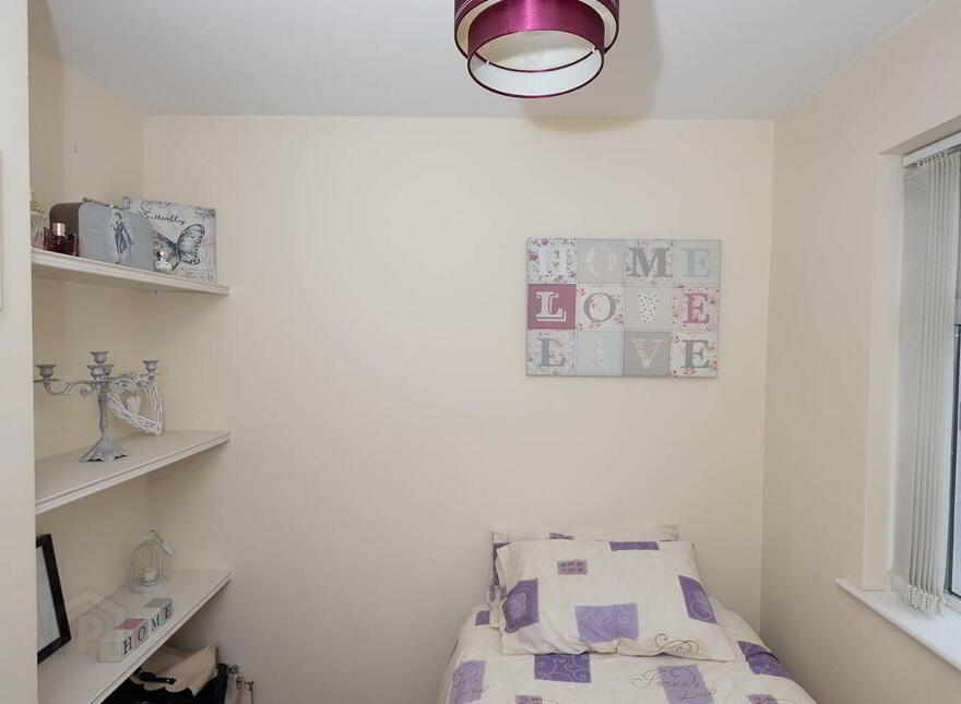 243 Belvedere Manor, Lurgan, Craigavon, BT67 9NZ