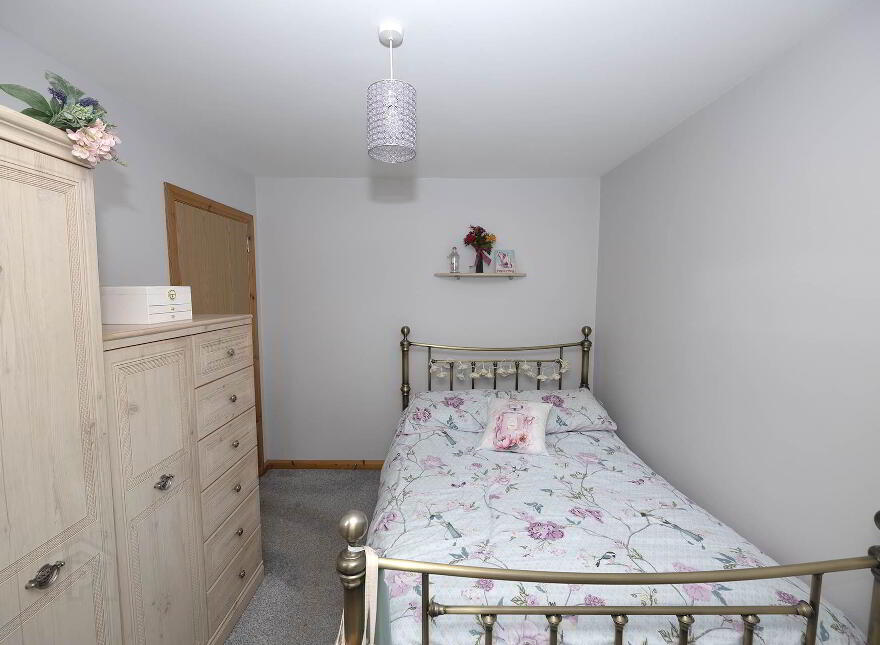 243 Belvedere Manor, Lurgan, Craigavon, BT67 9NZ