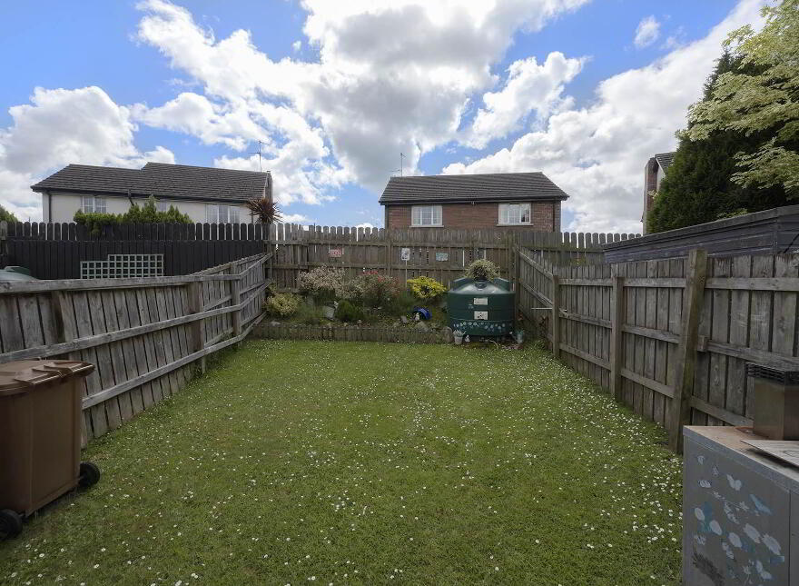 243 Belvedere Manor, Lurgan, Craigavon, BT67 9NZ