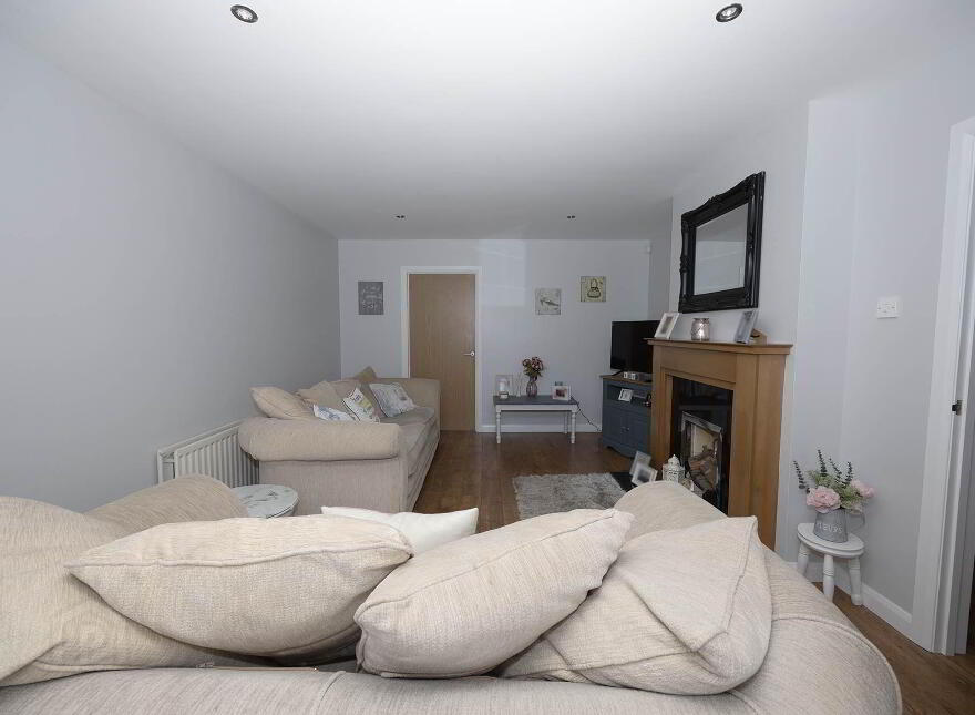 243 Belvedere Manor, Lurgan, Craigavon, BT67 9NZ