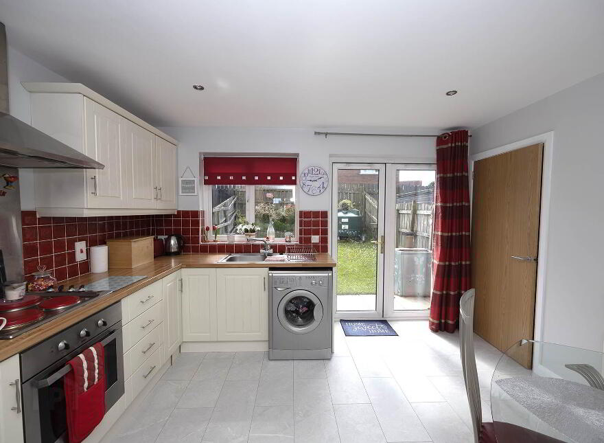 243 Belvedere Manor, Lurgan, Craigavon, BT67 9NZ