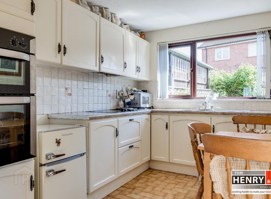 8 Park Avenue, Old Eglish Road, Dungannon, BT71 7PF
