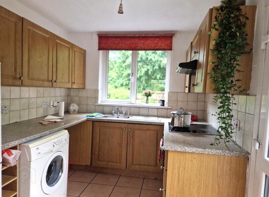 76 Comber Road, Dundonald, Belfast, BT16 2AG