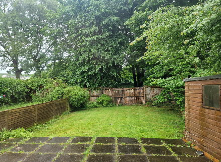 76 Comber Road, Dundonald, Belfast, BT16 2AG