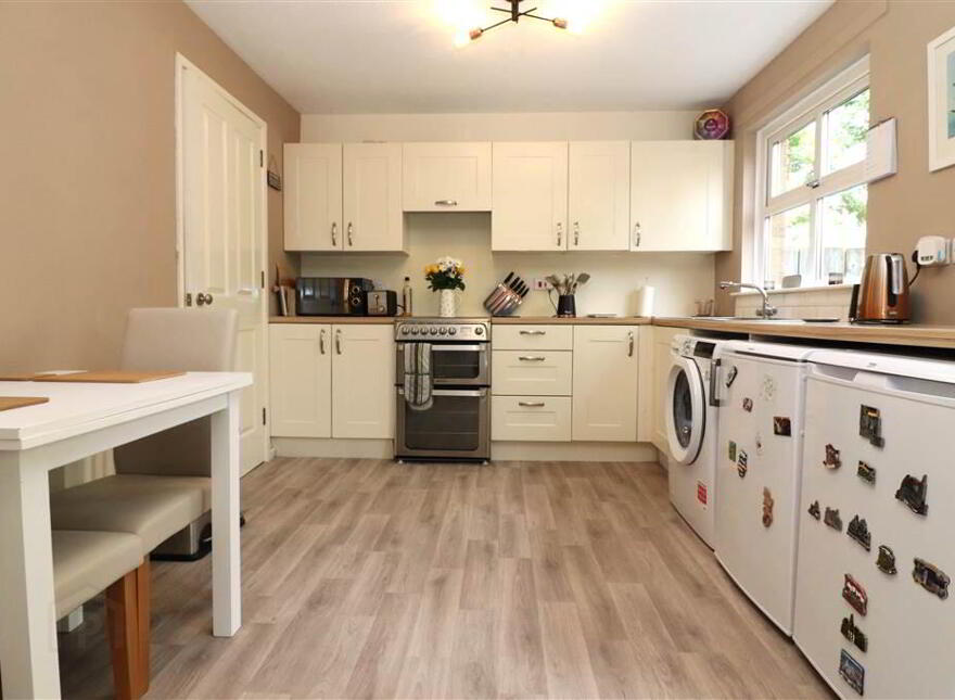 103 Hilden Court, Grand Street, Lisburn, BT27 4YL