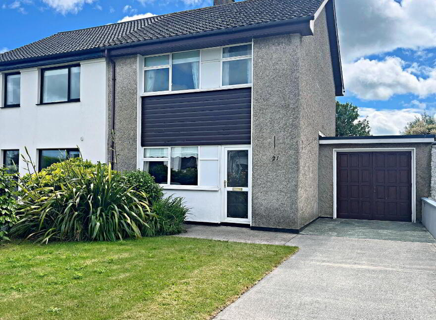 21 Western Bay, Dungarvan, X35D938