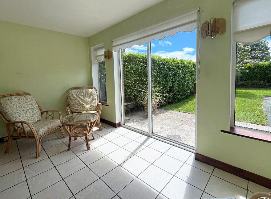 21 Western Bay, Dungarvan, X35D938