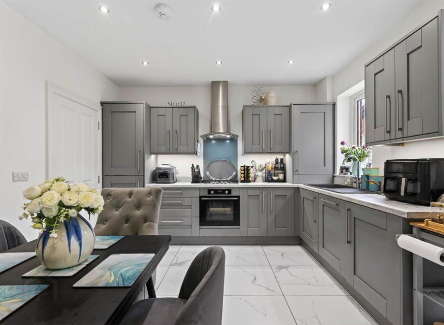 46 Helens Wood Lane, Bangor, BT19 1GE