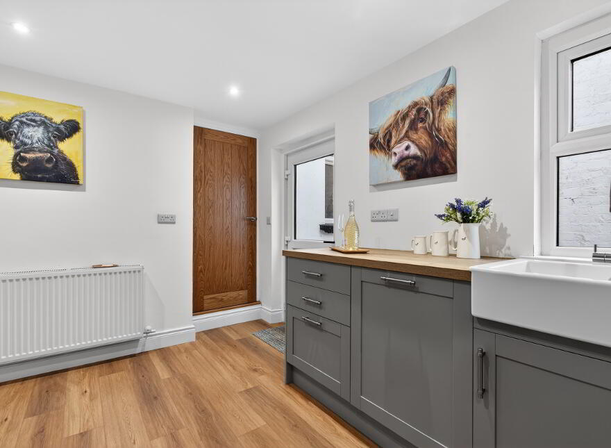 84 Cullybackey Road, Ballymena, BT43 5DG