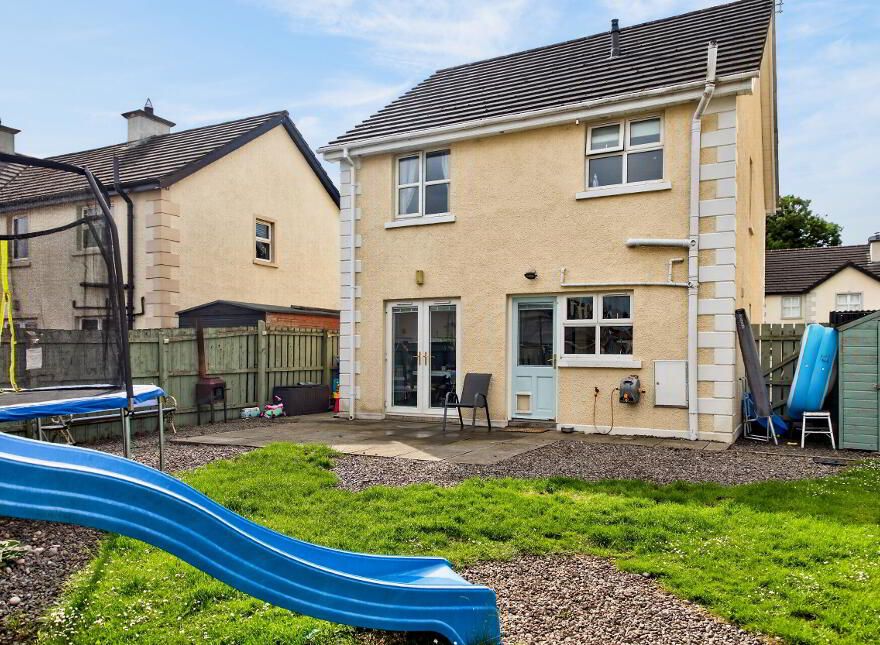 8 Millhouse Glen, Antrim, BT41 2UJ