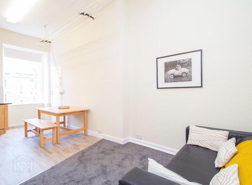 313 Leith Walk, Edinburgh, EH6 8SA