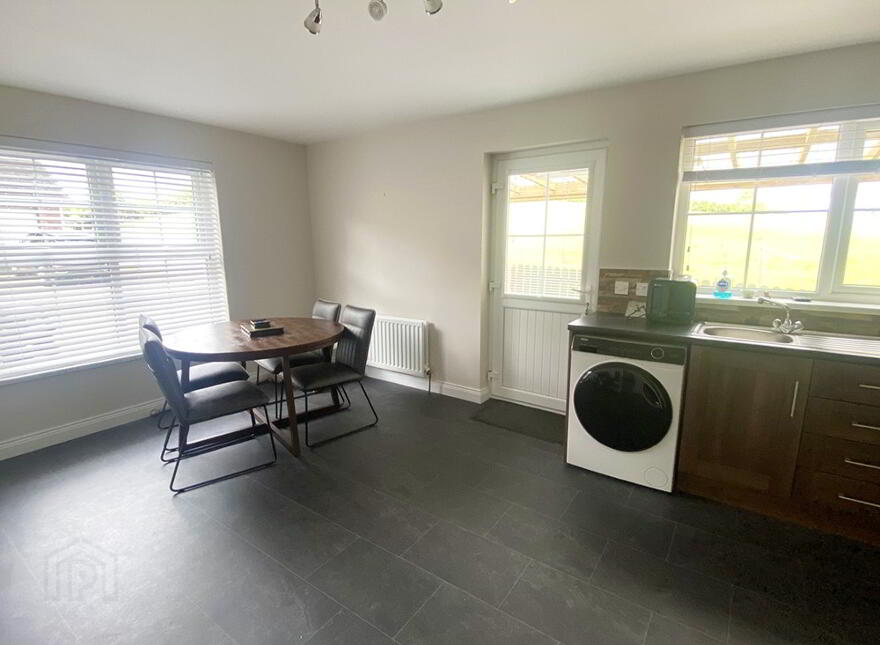 81 Cloverdale, Blackskull, Dromore, BT25 1GW