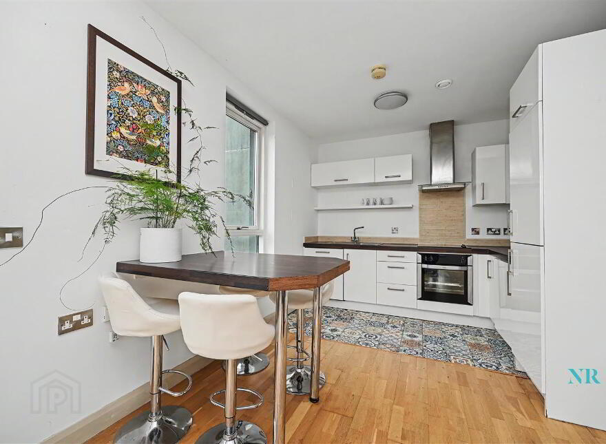 Apt 41 Penthouse The Oar Building, 31 Annadale Embankment, Belfast, BT7 3DJ