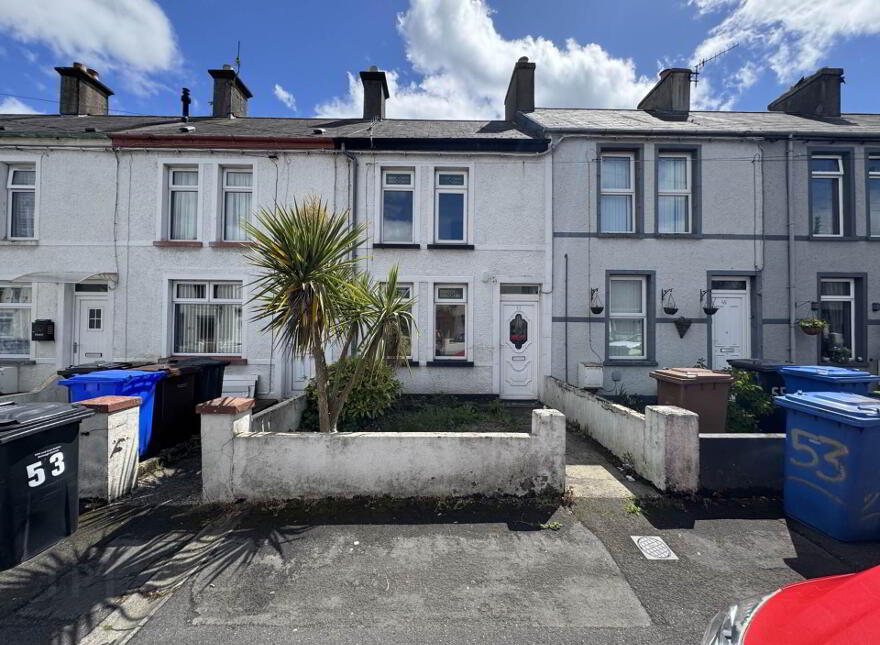 53 Laharna Avenue, Larne, BT40 1NF
