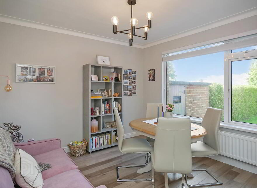 12 Glenholm Park, Newton Park, Belfast, BT8 6LP