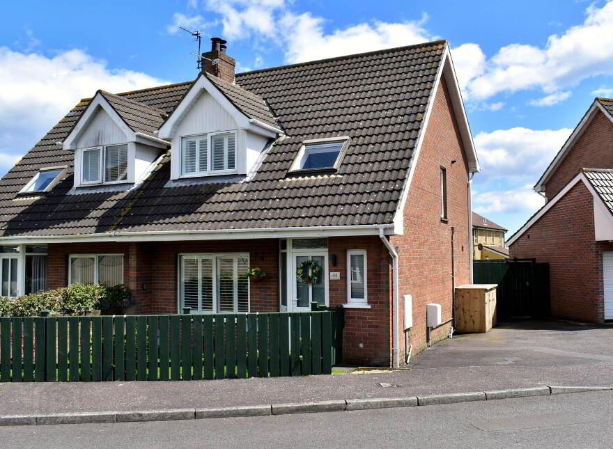 44 Abbey Park, Millisle, Newtownards, BT22 2BH