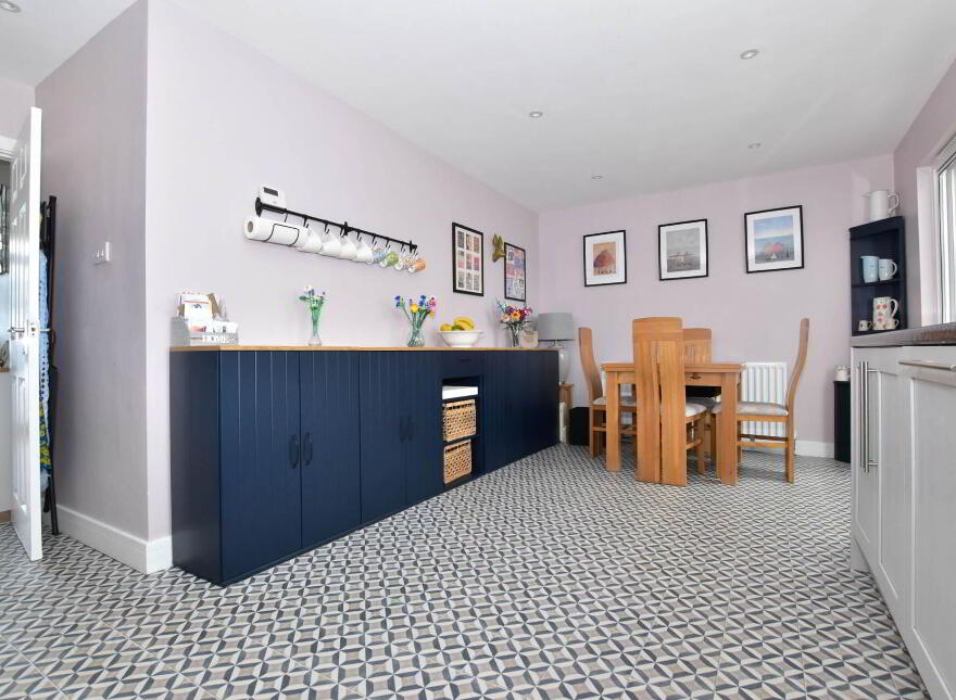 44 Abbey Park, Millisle, Newtownards, BT22 2BH