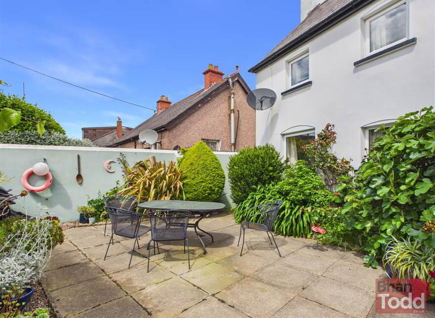 Whin Road, Ballygally, Larne, BT40 2QJ