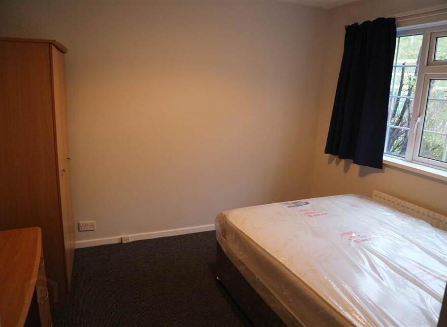 48 Strathearn Court, Holywood, BT18 9NR