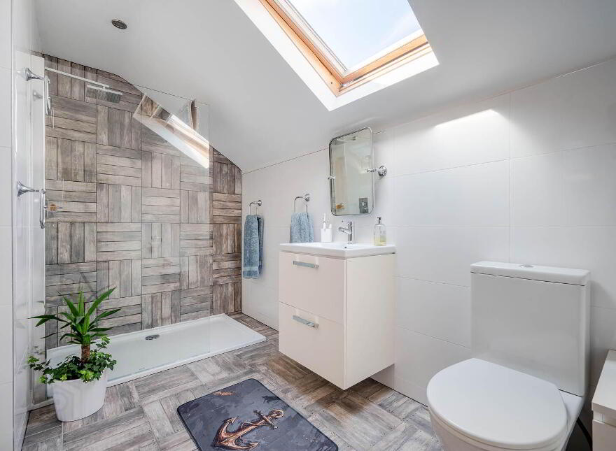 4 Seahill Vale, Donaghadee, BT21 0SN