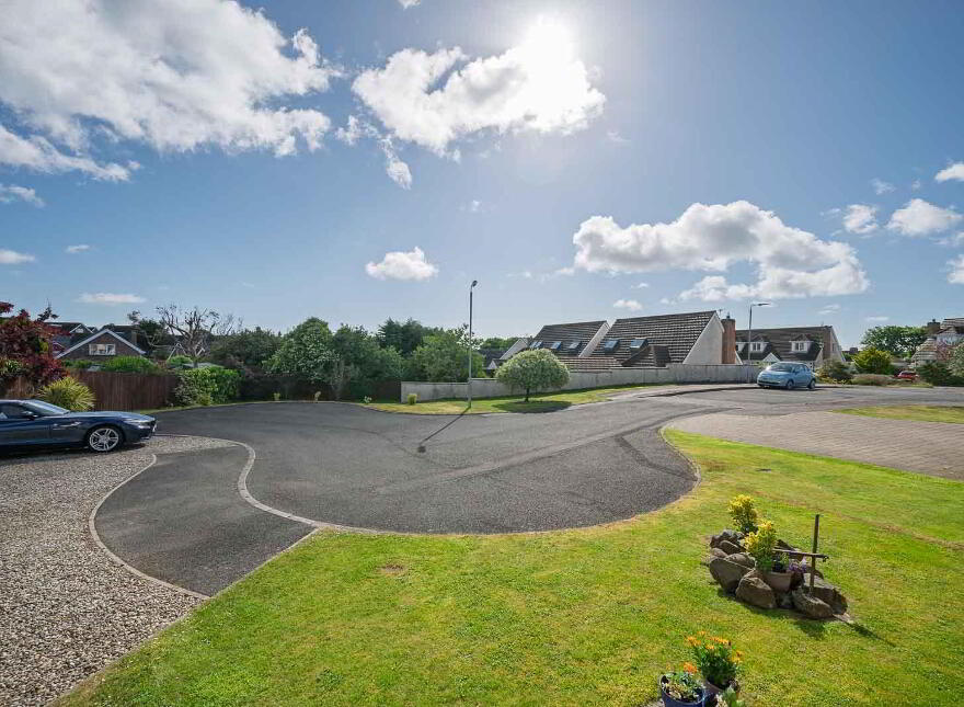 4 Seahill Vale, Donaghadee, BT21 0SN