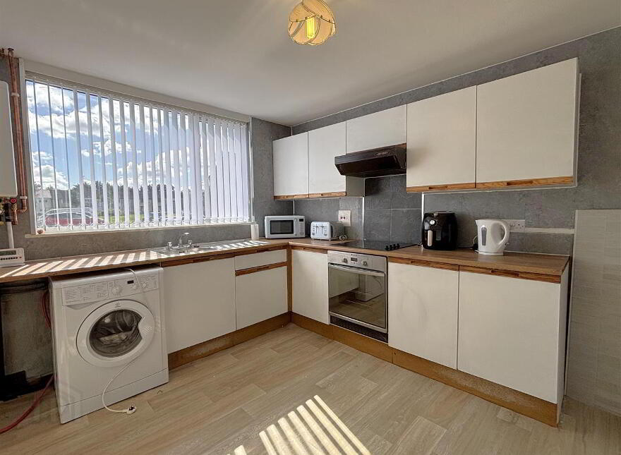 769 Shore Road, Belfast, BT15 4HQ