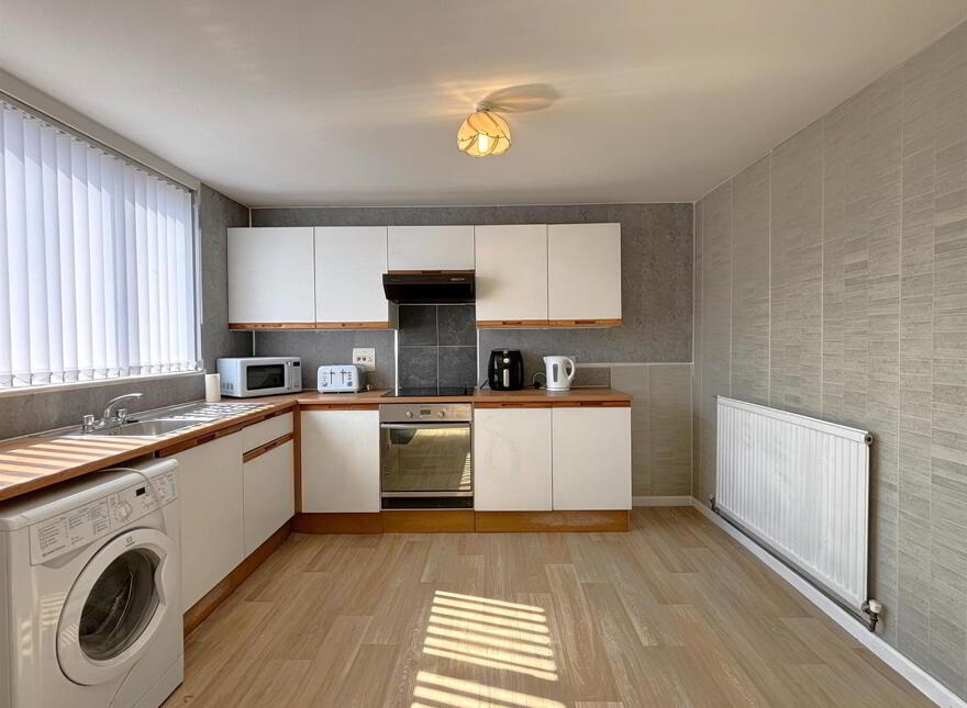 769 Shore Road, Belfast, BT15 4HQ