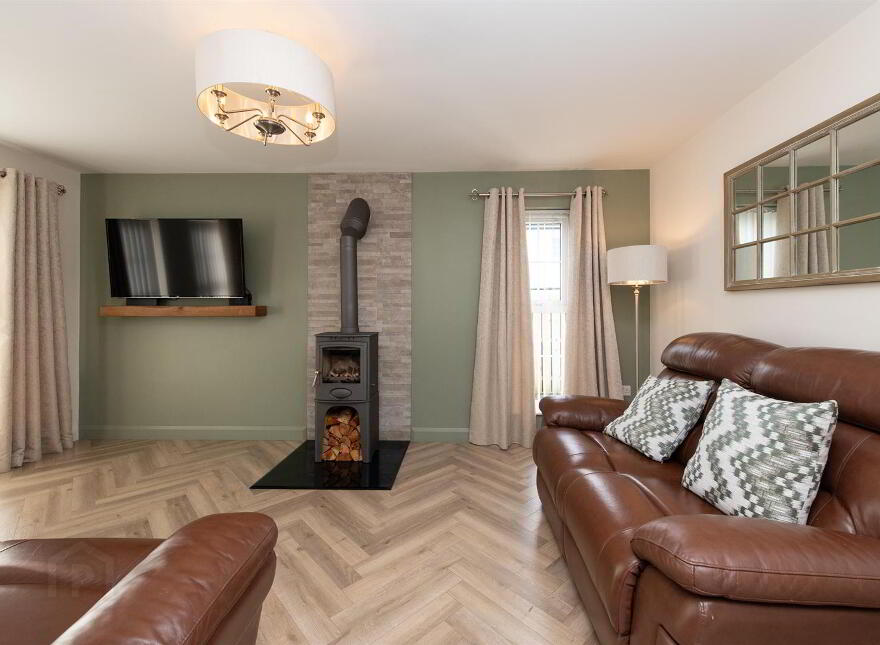 6 Forde Gardens, Seaforde, BT30 8FD