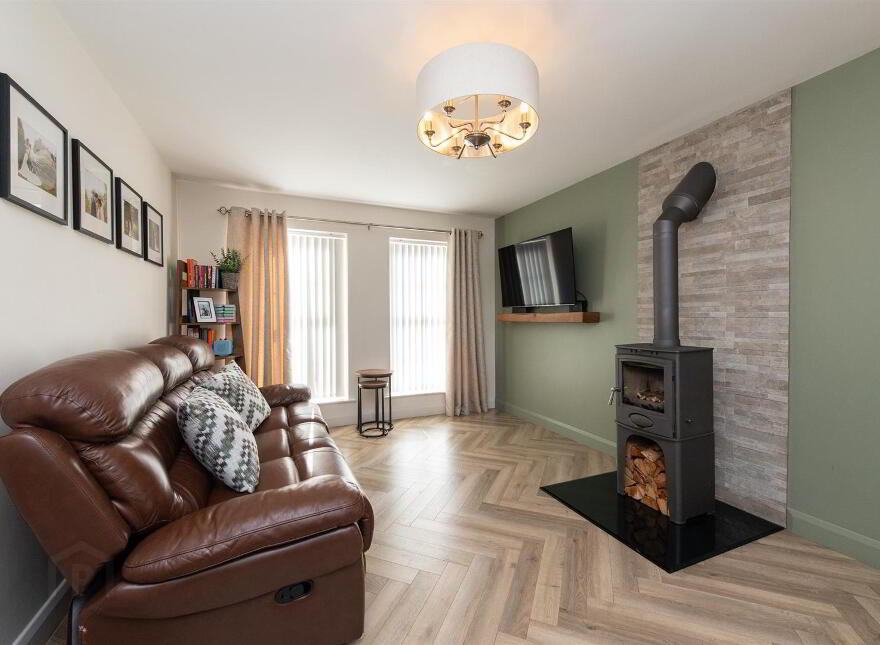 6 Forde Gardens, Seaforde, BT30 8FD
