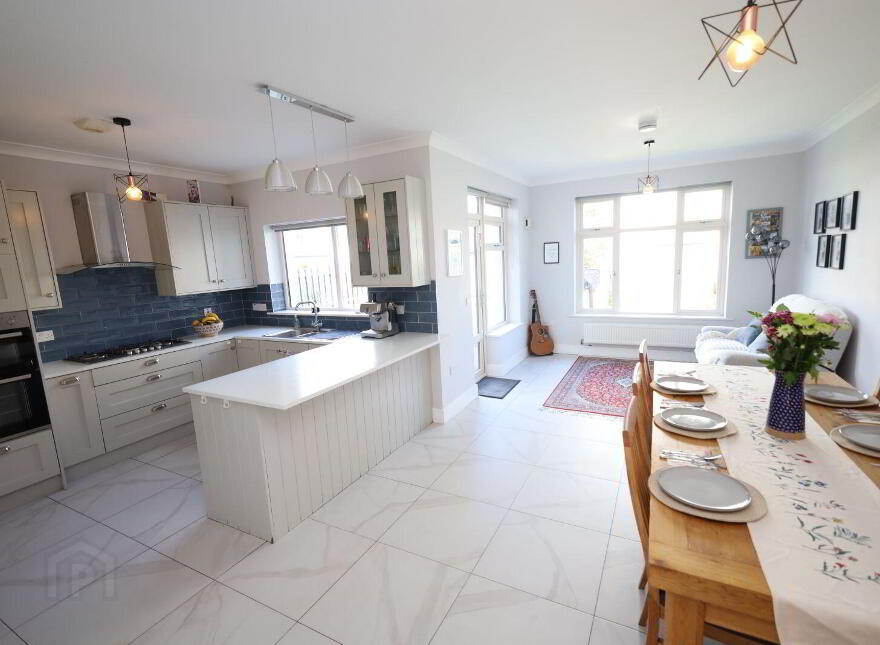 40 The Lawn, Janeville, Carrigaline, P43F858