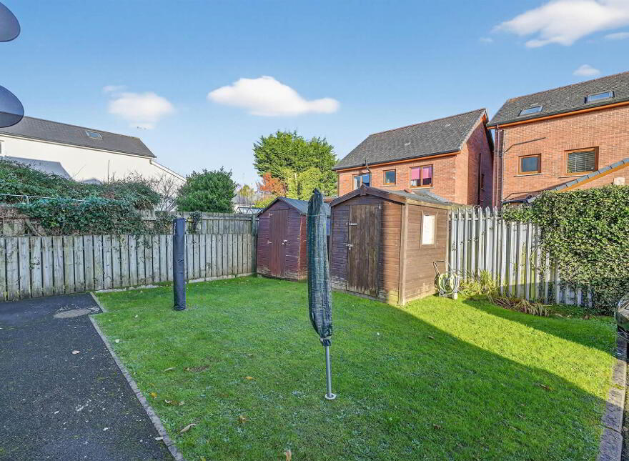 Apt 5, Barrington Court, Finaghy Road South, Belfast, BT10 0DR