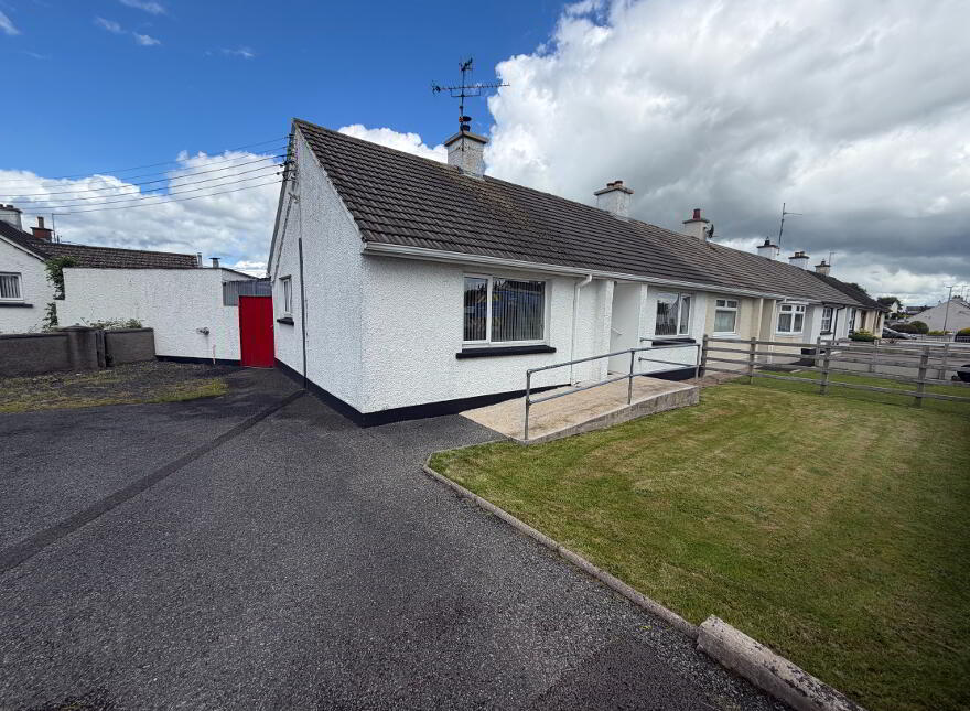1 Moyola Avenue, Castledawson, Magherafelt, BT45 8BB