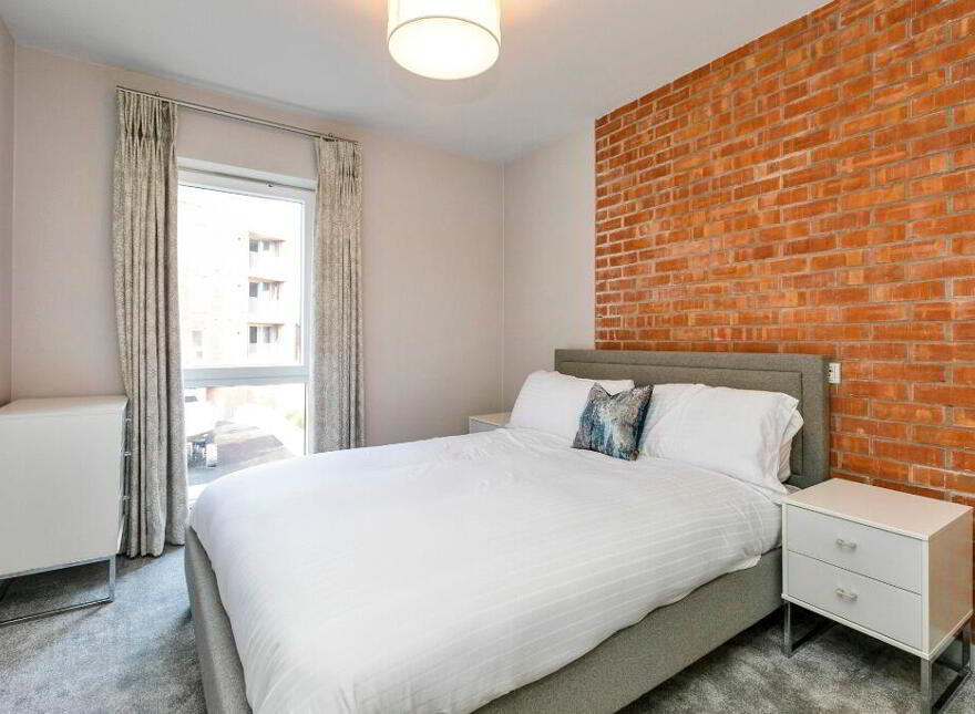 Apt 43 The Residence, 336 Ormeau Road, Belfast, BT7 2GE