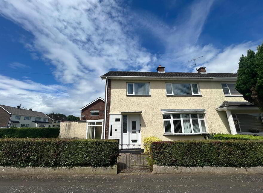 14 Parkmore Drive, Strathfoyle, Derry, BT47 6XA