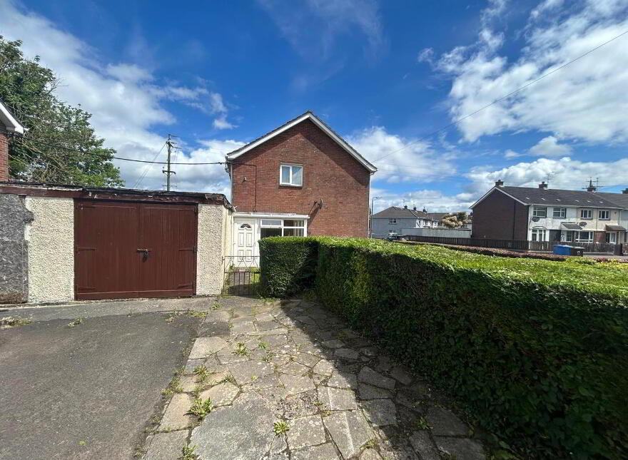14 Parkmore Drive, Strathfoyle, Derry, BT47 6XA