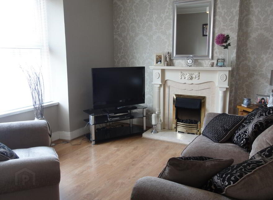 Benvarden Avenue, Waterside, L'Derry, BT47 2AS