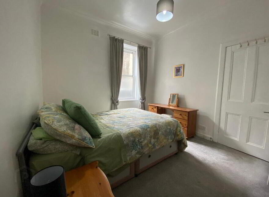 4 Corstorphine High Street, Corstorphine, Edinburgh, EH12 7ST